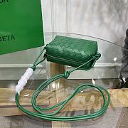 Kitlife Bottega Veneta Candy Loop Camera Bag Green - 17 x 10 x 6 cm - 6