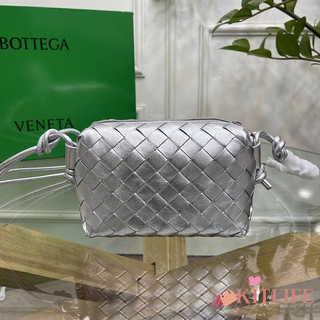 Kitlife Bottega Veneta Candy Loop Camera Bag Silver - 17 x 10 x 6 cm - 1