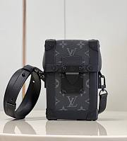 Kitlife Vertical Trunk Wearable Wallet Monogram Eclipse - M82077 - 10.7 x 17.5 x 6.8 cm - 1