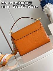 Kitlife Louis Vuitton Twist MM Gold - M21555 - 23 x 17 x 9.5 cm - 5