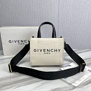 Kitlife GIVENCHY Beige & Black Small 'G' Tote - 19 x 8 x 16 cm - 1