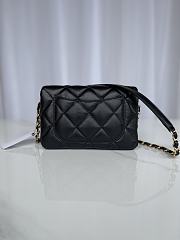 Kitlife Chanel Heart Small Flap Bag Black Lambskin Antique Gold Hardware - 22 x 15 x 7 cm - 4