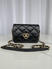 Kitlife Chanel Heart Small Flap Bag Black Lambskin Antique Gold Hardware - 18 x 14 x 6 cm - 1