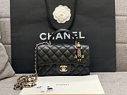 Kitlife Chanel Classic Top Handle Black bag - 20 x 14 x 7cm - 1