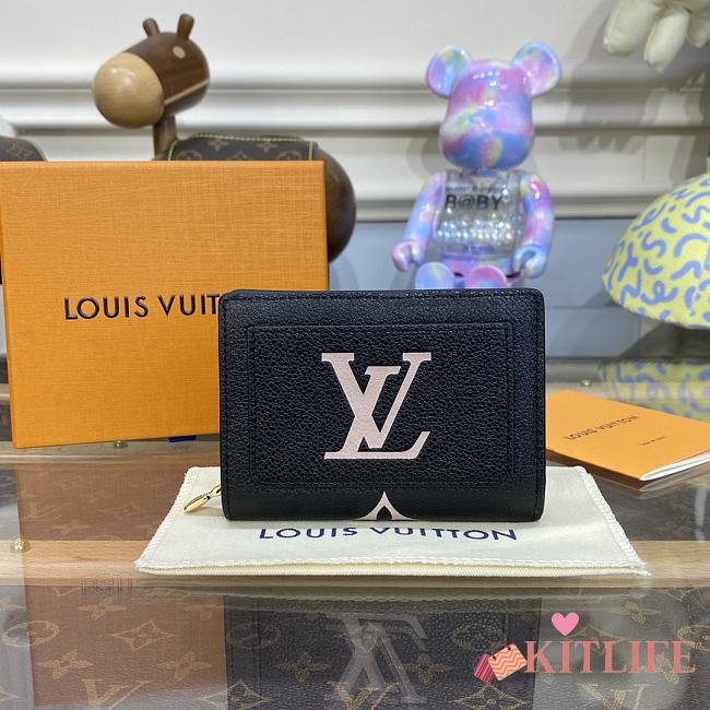 Kitlife Louis Vuitton Cléa Wallet Black SS 2023 - 12 x 9 x 3.5 cm - 1