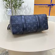 Kitlife  Louis Vuitton’s City classic Keepal Monogram Eclipse canvas - 27 x 17 x 13 cm - 6
