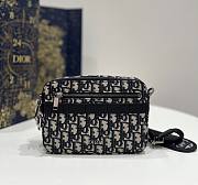 Kitlife SAFARI MESSENGER BAG Beige and Black Dior Oblique Jacquard - 22 x 6 x 15 cm - 1