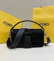 Kitlife Fendi Baguette Re-Edition bag in lilac bea Black - 27 cm - 1