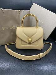 Kitlife Bvlgari Serpenti Reverse small top handle bag in Beige - 20 X 14 X 10 cm - 1