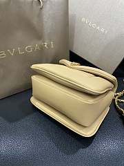 Kitlife Bvlgari Serpenti Reverse small top handle bag in Beige - 20 X 14 X 10 cm - 3