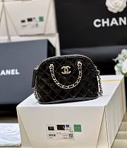 Kitlife Chanel small shopping bag Patent Calfskin & Gold-Tone Metal Black - 16 x 11 x 5.5 cm - 5
