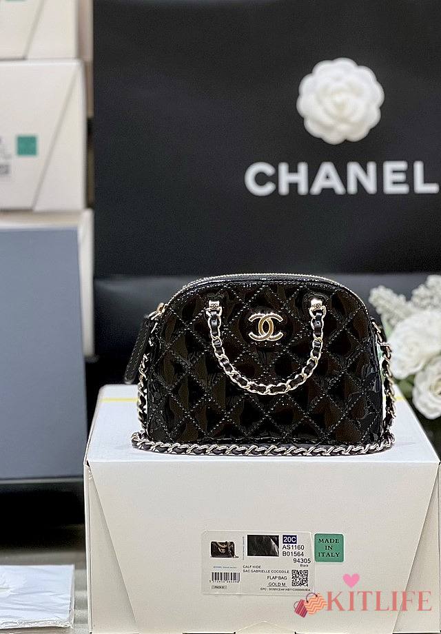 Kitlife Chanel small shopping bag Patent Calfskin & Gold-Tone Metal Black - 16 x 11 x 5.5 cm - 1