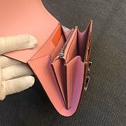 Kitlife Hermès pre-owned Constance compact wallet Light Pink - 13 x 12 cm - 2