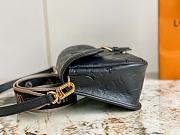 Louis Vuitton LV M46386 Black Diane Handbag Size 23 x 16 x 8.5 cm - 4