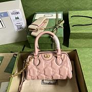 Kitlife GUCCI Small Matelassé Leather GG Top-Handle Bag Pink - 19 x 13 x 11 cm - 1