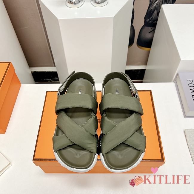 Kitlife HERMÈS Electric Neoprene Slingback Sandals Green - 1