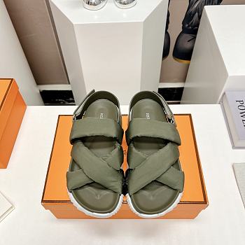 Kitlife HERMÈS Electric Neoprene Slingback Sandals Green