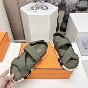 Kitlife HERMÈS Electric Neoprene Slingback Sandals Green - 6