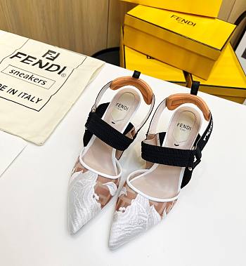 Kitlife FENDI Colibrì slingbacks Rose/white