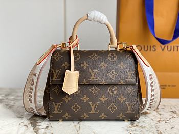 Kitlife  Louis Vuitton Cluny BB Monogram - M46055 - 20 x 16 x 7.5 cm