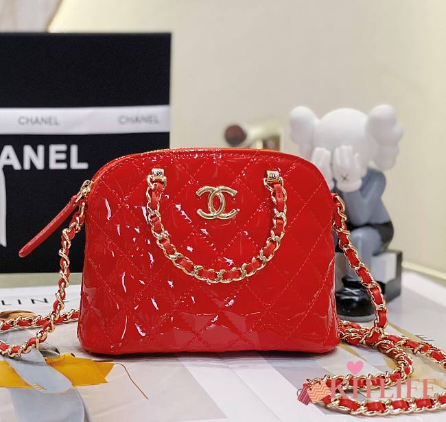 Kitlife Chanel small shopping bag Patent Calfskin & Gold-Tone Metal Red - 16 x 11 x 5.5 cm - 1