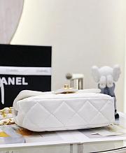 Kitlife Chanel small Flap bag Lambskin SS 2023 White - 12 x 21 x 7 cm - 2