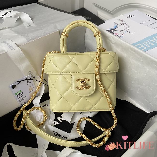 Kitlife Chanel Small Vanity Case in Lambskin Yellow SS 2023 - AS3973 - 12.5 x 15 x 8 cm - 1