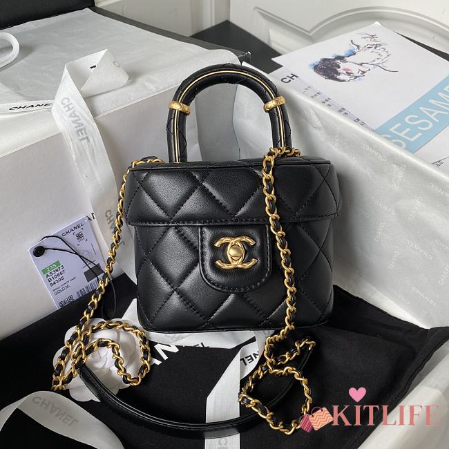 Kitlife Chanel Small Vanity Case in Lambskin Black SS 2023 - AS3973 - 12.5 x 15 x 8 cm - 1