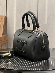 Kitlife CELINE Small boston cuir Triomphe in smooth calfskin Black - 19 x 14 x 7.5 cm - 2