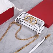 Kitlife VALENTINO GARAVANI Loco Shoulder Bag White - 20 x 11 x 5 cm - 2