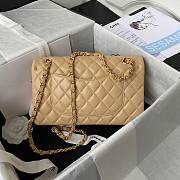 kitlife Chanel lambskin leather Flap in beige with gold - 25 cm - 3