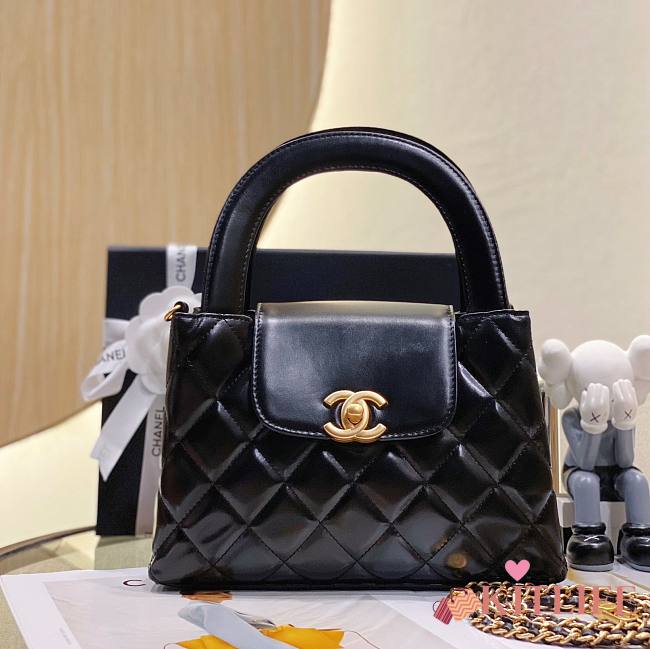 Kitlife Chanel Black Quilted Gold 