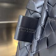 Kitlife BOTTEGA VENETA Intrecciato Leather Backpack In Black - 41x25x9 cm - 2