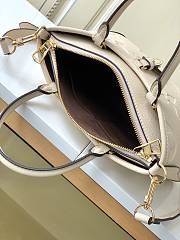 Kitlife Louis Vuitton Trianon MM Cream - 28 x 18 x 8 cm - 5