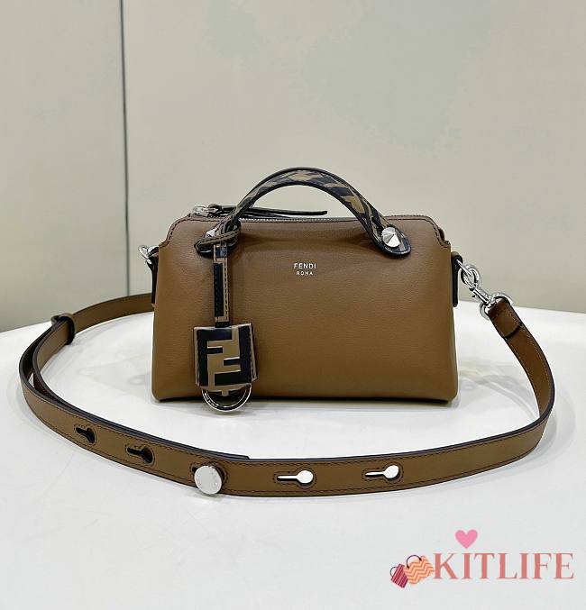 Kitlife Fendi By The Way Medium Brown leather Boston bag - 20 cm - 1