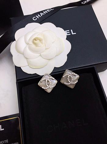 Kitlife CHANEL Earrings 01