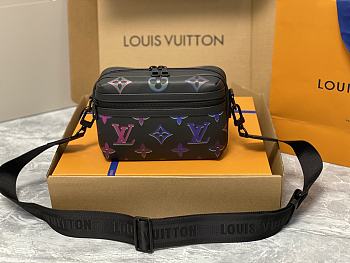 Kitlife Louis Vuitton Comet Messenger PM - M22495 - 21.5 x 14 x 7.5 cm