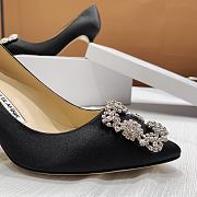 Kitlife Manolo Blahnik Hangisi crystal-embellished pumps - 70 mm - 2
