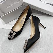 Kitlife Manolo Blahnik Hangisi crystal-embellished pumps - 70 mm - 4