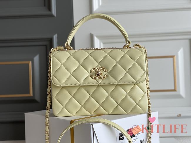 Kitlife Chanel Trendy CC Yellow Lambskin SS 2023 - 25 x 17 x 12 cm - 1