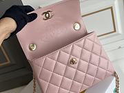 Kitlife Chanel Trendy CC Pink Lambskin SS 2023 - 25 x 17 x 12 cm - 3