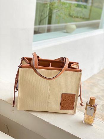 Kitlife Loewe Loewe Cushion Tote Bag Cream - 35 x 27 x 19 cm