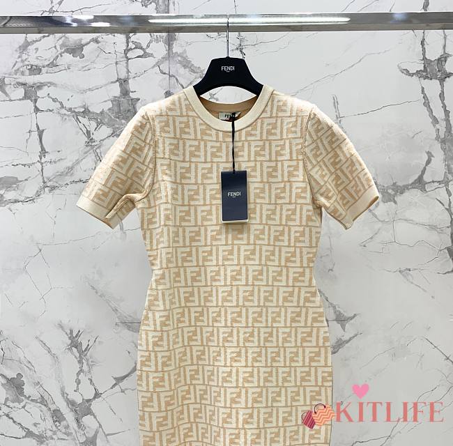 Kitlife FENDI Dress Cream wool dress - S/M/L - 1