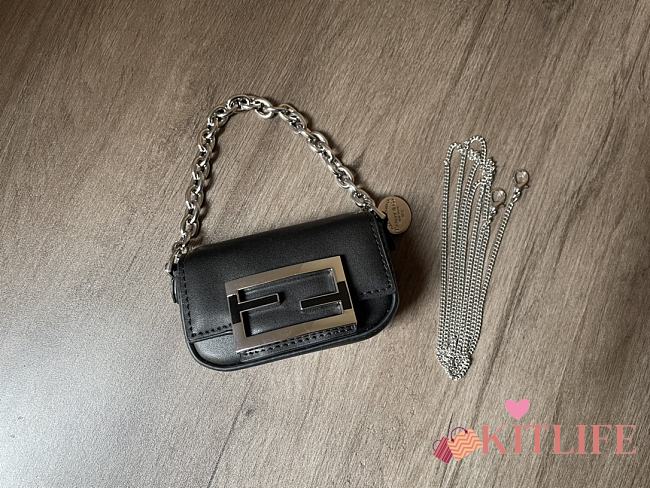 Kitlife Tiffany X Fendi Nano Baguette Charm Black - 10 x 6 x 2.5 cm - 1