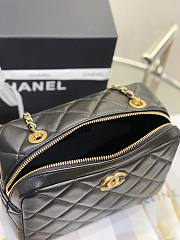 Kitlife Chanel Flap bag Lambskin Black 2023 - 13.5 × 21 × 6 cm  - 4