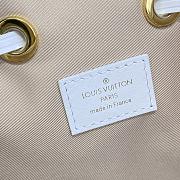 Kitlife Louis Vuitton NéoNoé Beige MM 2023 - 26 x 26 x 17.5 cm - 4