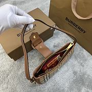 Kitlife BURBERRY Sling Bag - 26 x 6 x 12 cm - 2