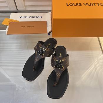 Kitlife Louis Vuitton Shake Flat Thong Brown 