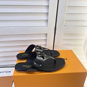 Kitlife Louis Vuitton Shake Flat Thong Black  - 3