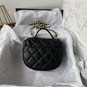 Kitlife Chanel Calfskin Gold CC Logo Black Flap - 16 x 12 x 6 cm - 3